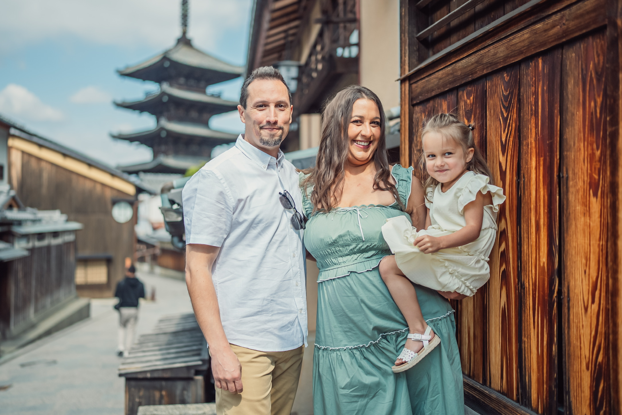 Sam with his wife and daughter